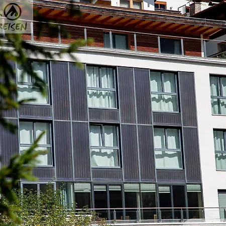 Hotel Shanti 4*