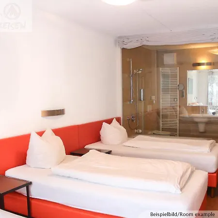 Shanti Hotel
