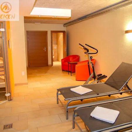 Shanti Hotel