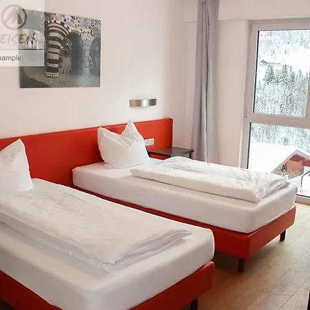 Shanti 4* Санкт-Антон-ам-Арльберг